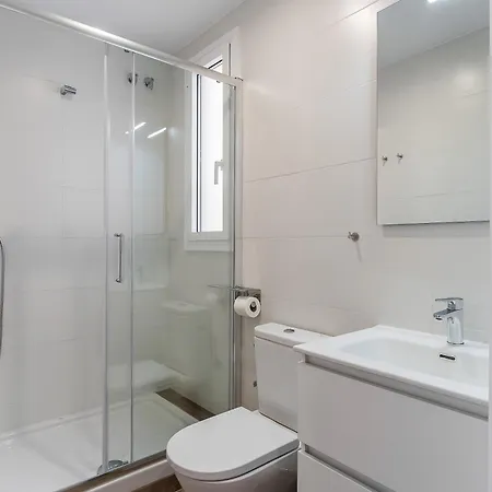 4213 - Ab Sagrada Familia Views Vi-i Апартаменты *